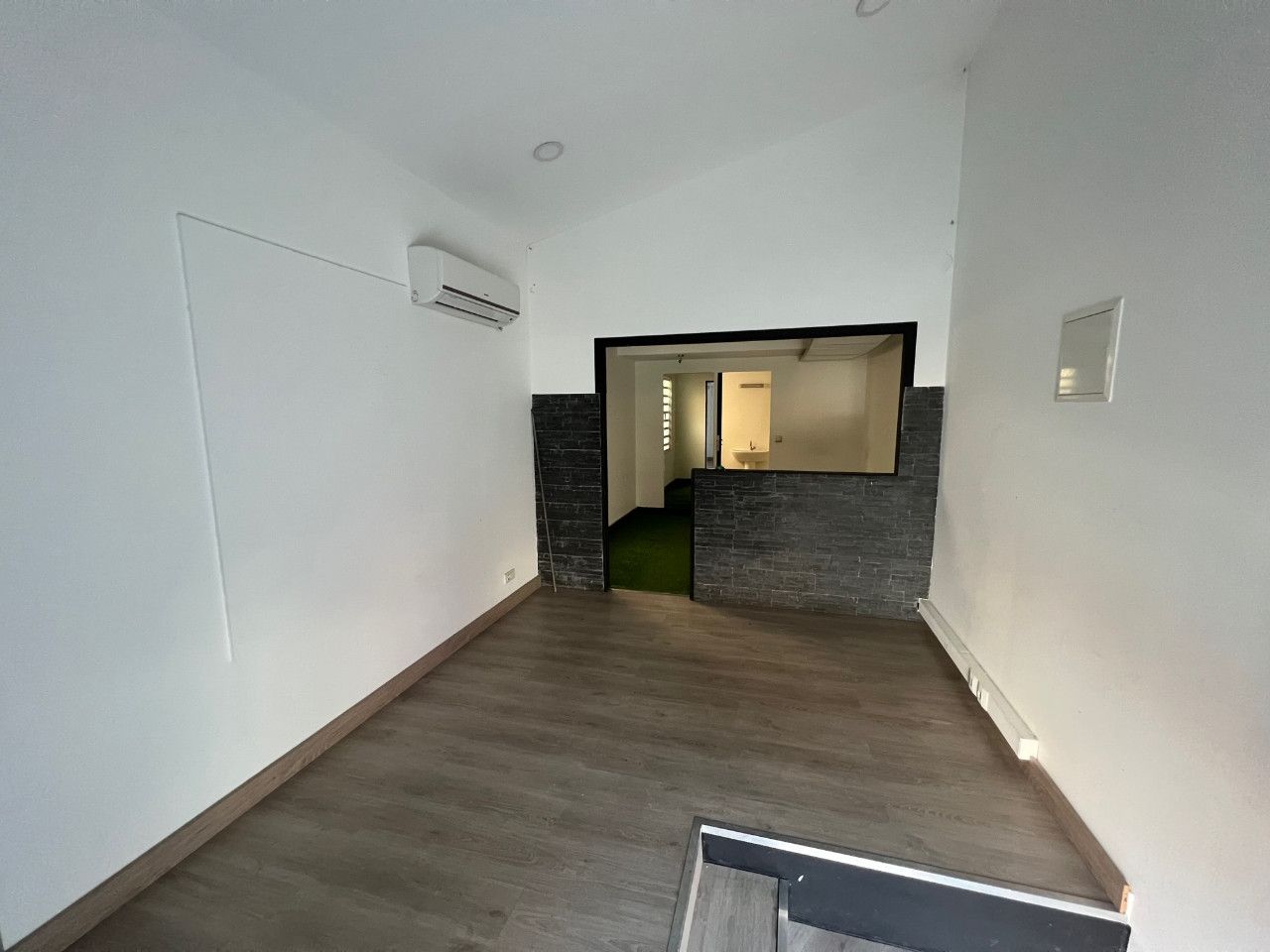 Immobilier d'entreprise - Local commercial Centre ville